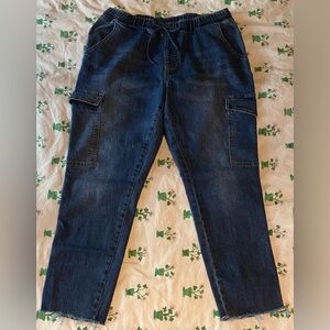 Almost Famous drawstring pants with cargo pockets